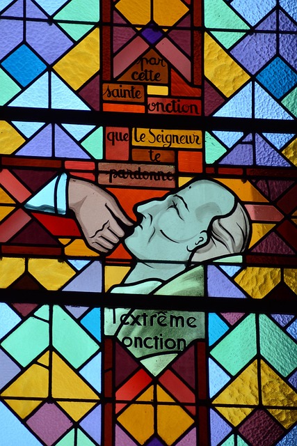 stained-glass-4760907_640